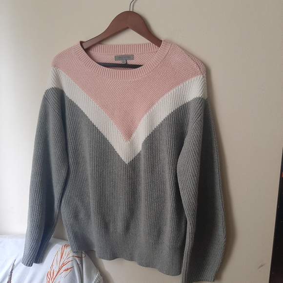 Pink Gray White Cottagecore Geometric Crew Sweater - Picture 2 of 8